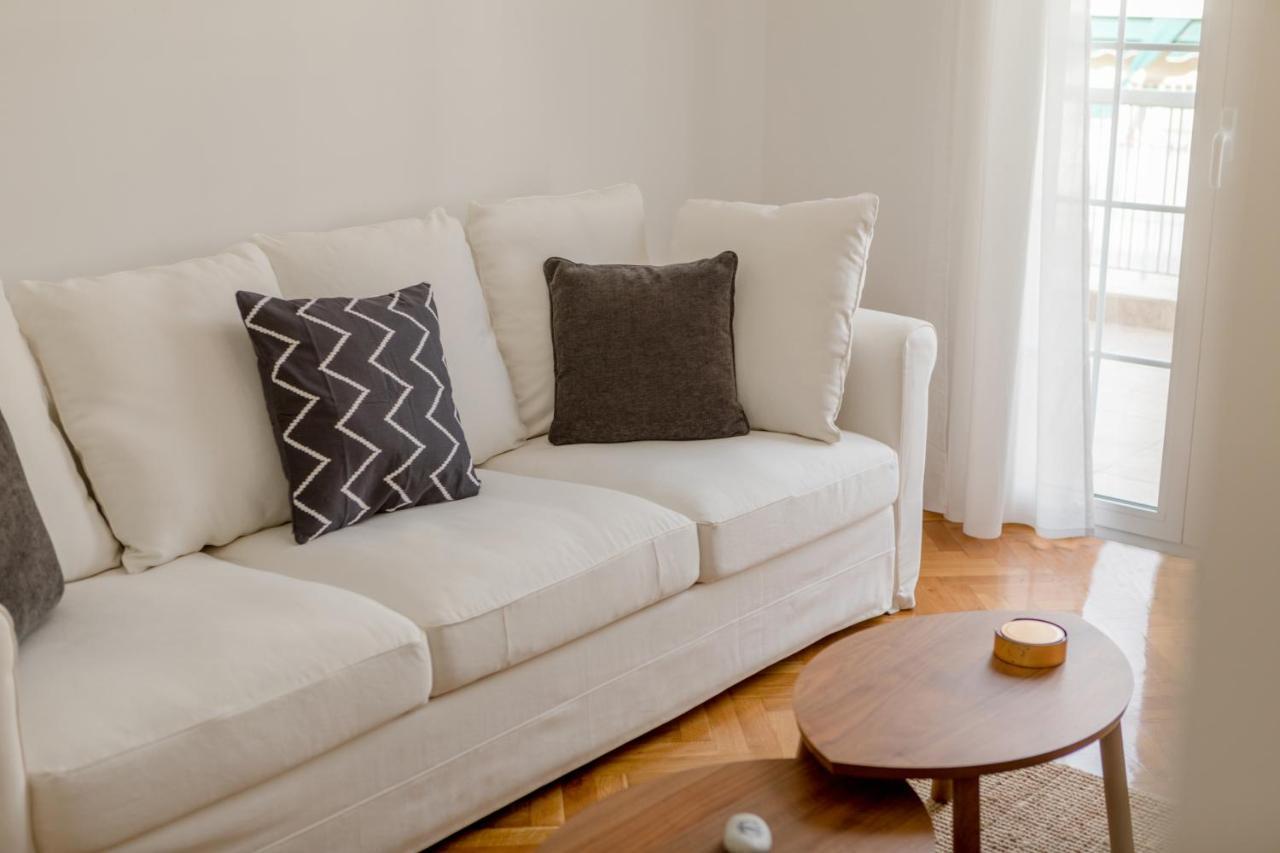 In The Shadow Of Acropolis - Spacious & Lovely Apt Atenas Exterior foto